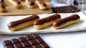 https://www.tastingtable.com/1530282/chocolate-eclairs-piping-bag/